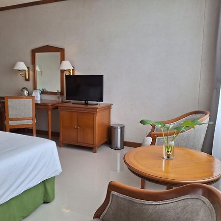 Hotel Sahid Jaya Solo Exterior photo